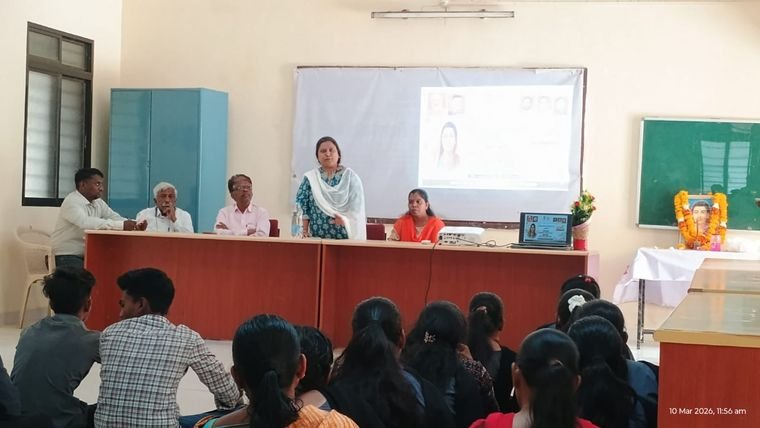 सावित्रीबाई फुले स्मृतिदिवस